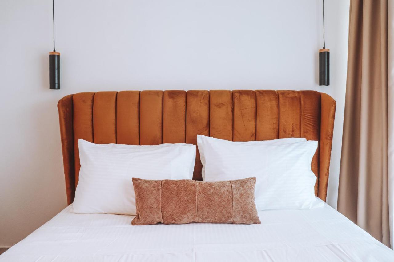 Sithon Diamond Suites 1 Nikiti  Eksteriør billede