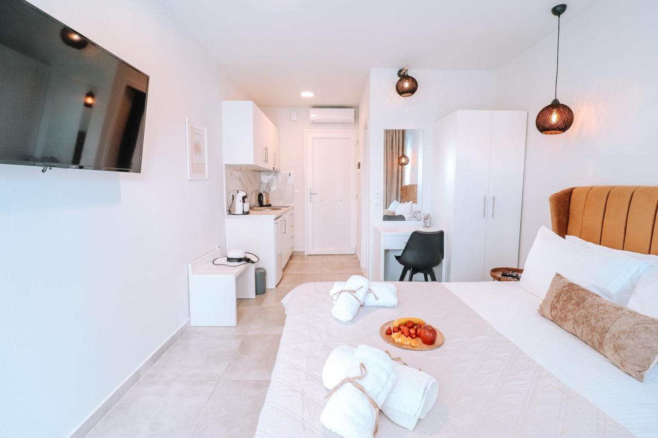 Sithon Diamond Suites 1 Nikiti  Eksteriør billede